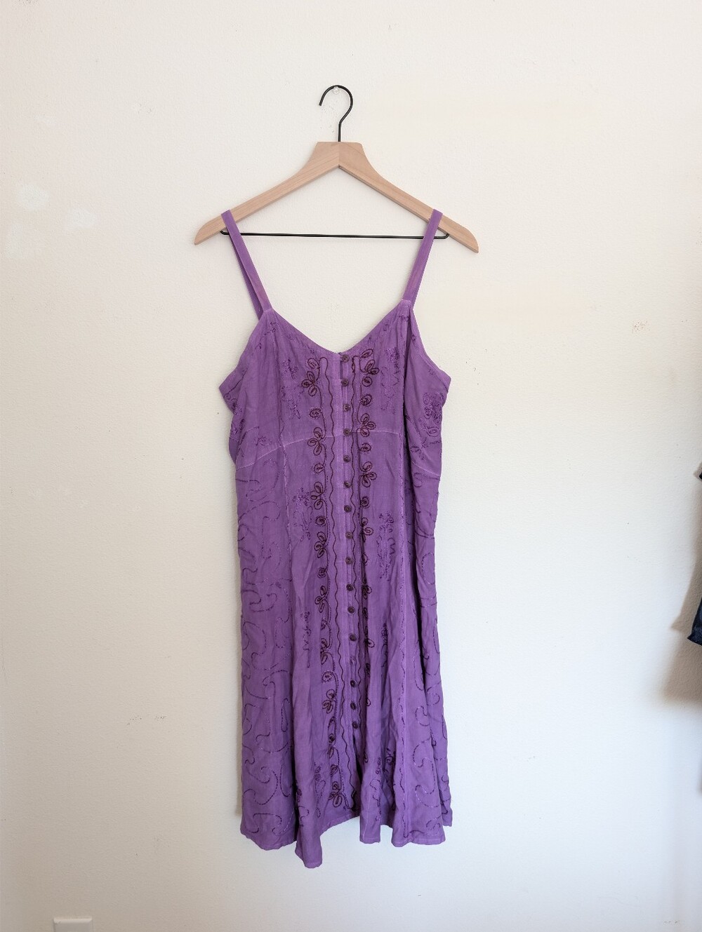 Vintage Bohemian Raglan Purple Embroidered Spaghetti Strap Dress